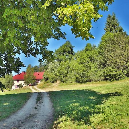 Bed and Breakfast Ch'Tit Jura Les Moussieres Экстерьер фото